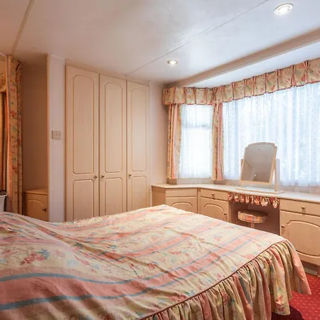 Montana Parc 別荘 ガッサン